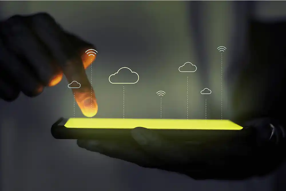 Nube híbrida: Definición, Principales ventajas y desventajas de su uso